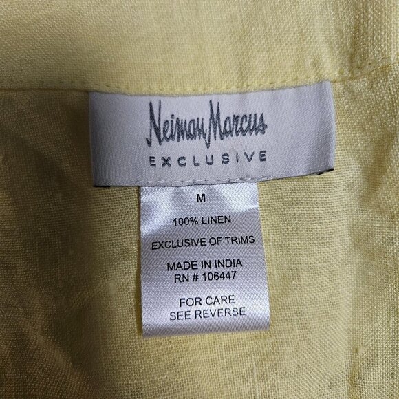 Neiman Marcus Exclusive 100% Linen Blouse Top Asymmetric Wooden Buttons Womens M - Picture 3 of 8